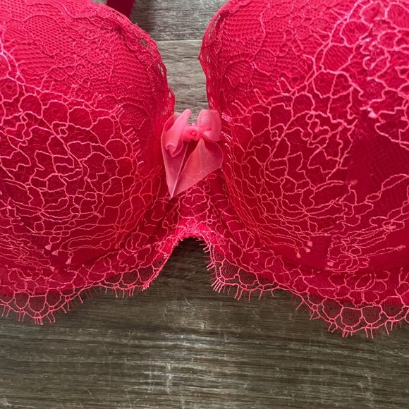 Victoria's Secret Dream Angels Lined Demi - Picture 2 of 6